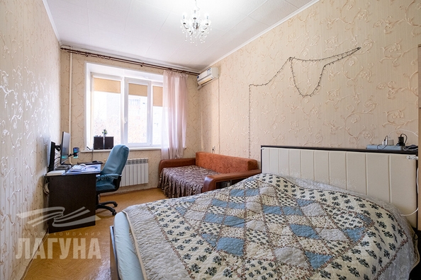 
   Продам 1-комнатную, 35 м², Елизаровых ул, 51

. Фото 3.