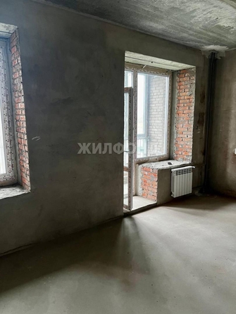 
   Продам 1-комнатную, 38.3 м², Исаака Левитана, 5

. Фото 2.