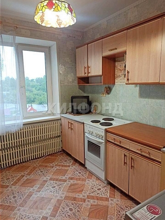 
  Продается 3-комн. квартира, 64.2 м², Клюева ул, д. 18
. Фото 2.