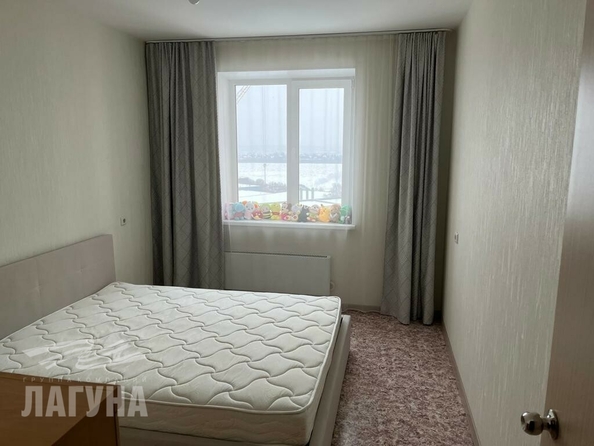 
  Сдам в аренду 2-комнатную квартиру, 59.1 м², Томск

. Фото 1.