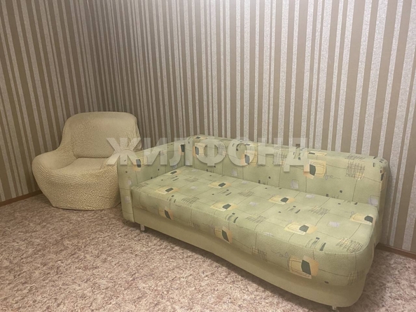 
   Продам 1-комнатную, 39.1 м², Суворова ул, 17

. Фото 1.