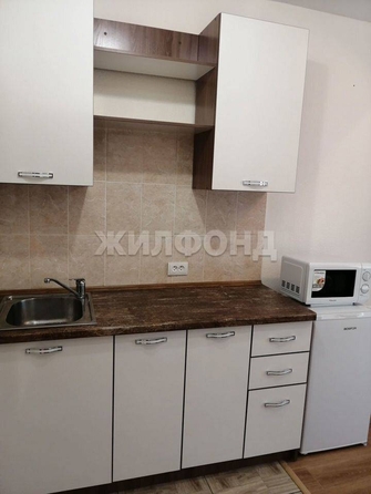 
   Продам студию, 16 м², Транспортная ул, 4

. Фото 1.