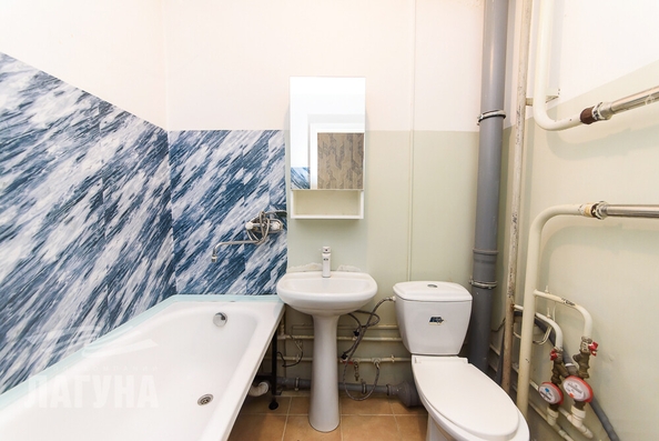 
   Продам 2-комнатную, 39 м², Обручева ул, 12

. Фото 4.