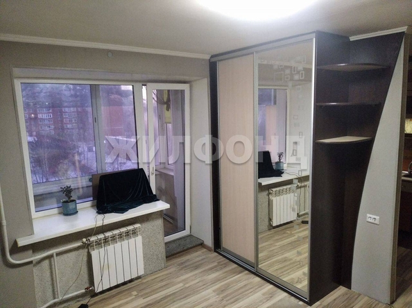 
   Продам 1-комнатную, 21.9 м², Сергея Лазо ул, 10

. Фото 1.