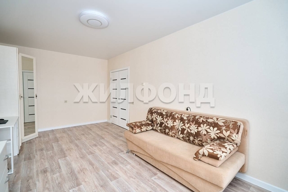 
   Продам 1-комнатную, 35.6 м², Заречная 4-я ул, 46

. Фото 13.
