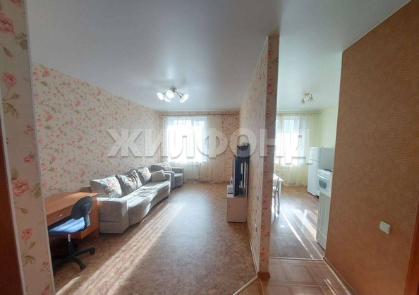 
   Продам 1-комнатную, 45.4 м², Советская ул, 90

. Фото 3.