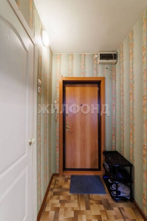
   Продам 1-комнатную, 25.8 м², Урожайный пер, 28в

. Фото 10.