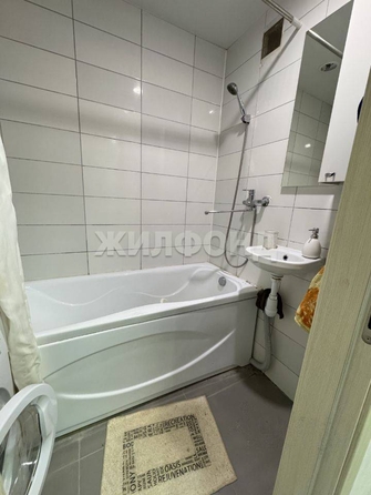 
   Продам 2-комнатную, 48.4 м², Светлый пер, 30

. Фото 5.