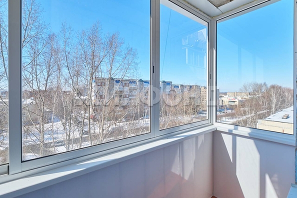 
   Продам 2-комнатную, 20.8 м², Беринга ул, 3/1

. Фото 6.