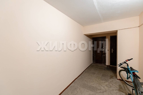 
   Продам 3-комнатную, 79.4 м², Сибирская ул, 115

. Фото 31.