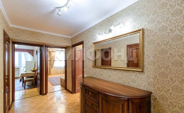 
   Продам 3-комнатную, 94.2 м², Ивана Черных ул, 66

. Фото 3.