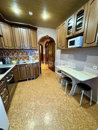 
   Продам 4-комнатную, 68 м², Айвазовского ул, 33

. Фото 8.