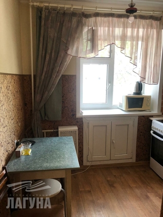 
  Сдам в аренду 3-комнатную квартиру, 56 м², Томск

. Фото 8.