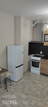 
  Сдам в аренду 2-комнатную квартиру, 38 м², Томск

. Фото 9.