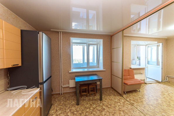 
  Продается 3-комн. квартира, 62.7 м², Иркутский тракт, д. 174/2
. Фото 16.