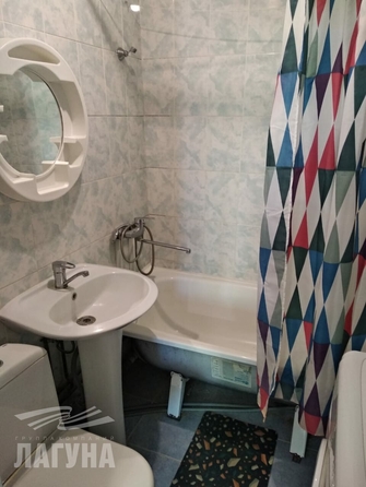 
  Сдается 1-комн. квартира, 18 м², Дзержинского ул, д. 40
. Фото 15.