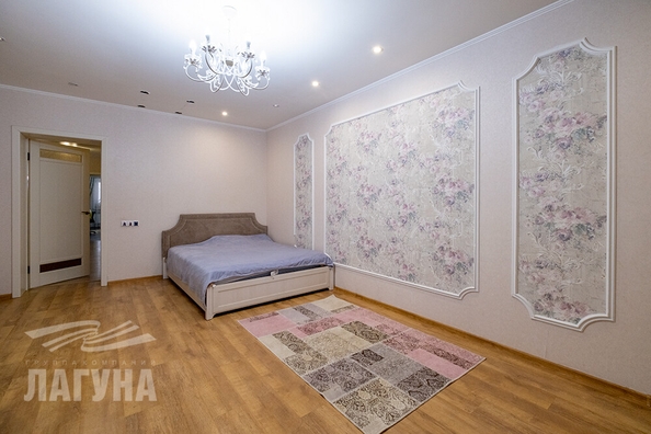 
  Продается 3-комн. квартира, 107.9 м², Аркадия Иванова ул, д. 27
. Фото 19.