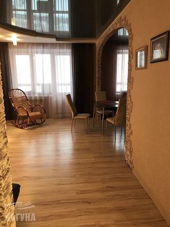 
  Сдается 3-комн. квартира, 88 м², Овражный пер, д. 17
. Фото 11.