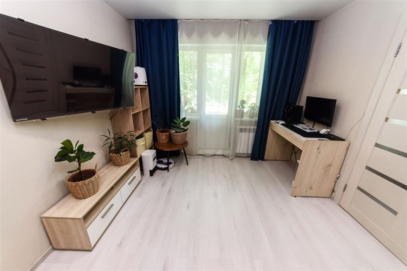 
  Продается 2-комн. квартира, 45.7 м², Бела Куна ул
. Фото 6.