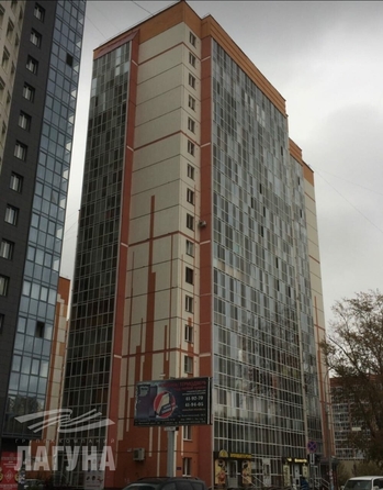 
  Сдается 2-комн. квартира, 53 м², Сибирская ул, д. 56
. Фото 2.