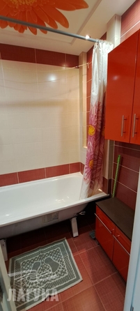
  Сдается 2-комн. квартира, 53 м², Сибирская ул, д. 56
. Фото 11.