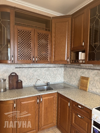 
  Сдается 3-комн. квартира, 109 м², Пионерский пер, д. 10
. Фото 27.