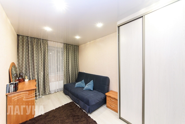 
  Продается 3-комн. квартира, 80.4 м², Андрея Крячкова ул, д. 21
. Фото 5.