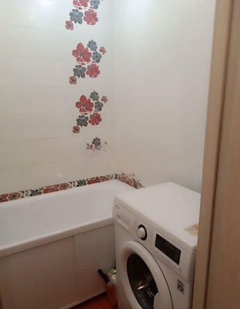 
  Продается 2-комн. квартира, 54 м², Ференца Мюнниха ул, д. 22
. Фото 9.