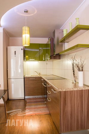 
  Продается 2-комн. квартира, 57 м², Степана Разина ул, д. 19
. Фото 2.