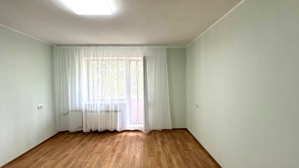 
  Продается 2-комн. квартира, 49.4 м², Интернационалистов ул, д. 21
. Фото 3.