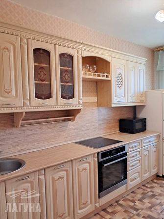 
  Сдается 2-комн. квартира, 52 м², Сибирская ул, д. 56
. Фото 2.
