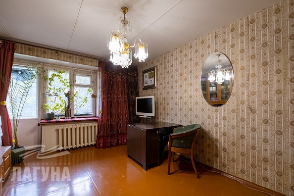
  Продается 2-комн. квартира, 48.8 м², Ференца Мюнниха ул, д. 11
. Фото 2.