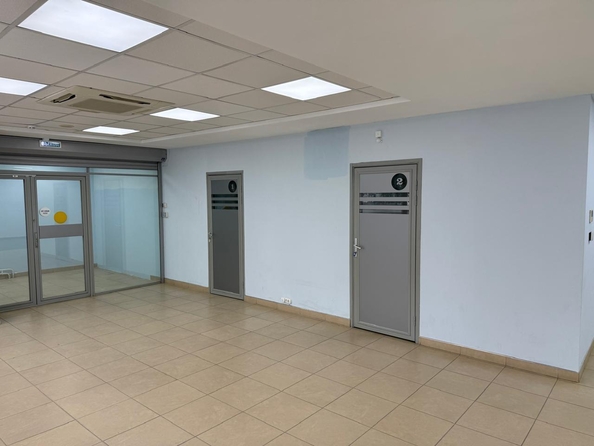 
  Сдается универсальное помещение, 240 м², Иркутский тракт, д. 26
. Фото 7.