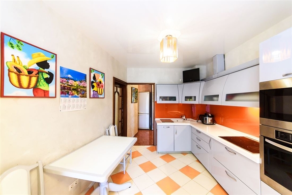 
  Продается 4-комн. квартира, 93.4 м², Студенческая ул
. Фото 2.