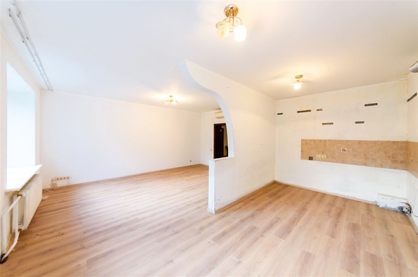 
  Продается 3-комн. квартира, 106.5 м², Ференца Мюнниха ул
. Фото 7.