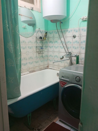 
  Продается 3-комн. квартира, 47.7 м², Нефтяников ул
. Фото 3.