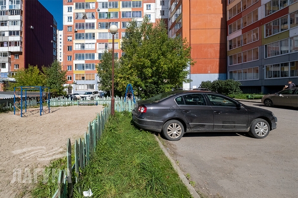 
  Продается 1-комн. квартира, 35 м², Сибирская ул, д. 83
. Фото 5.