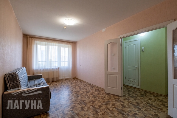 
  Продается 1-комн. квартира, 35 м², Сибирская ул, д. 83
. Фото 8.