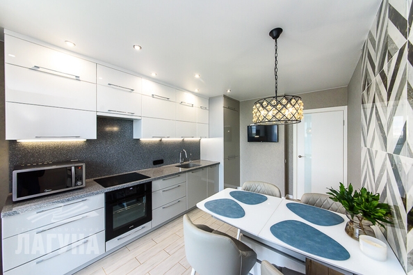 
  Продается 3-комн. квартира, 86.5 м², Андрея Крячкова ул, д. 37
. Фото 13.