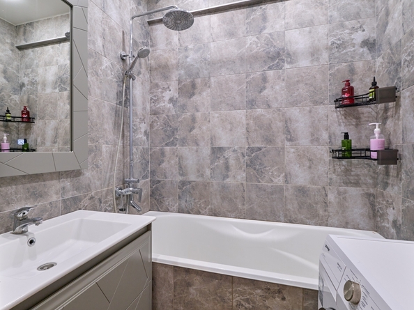 
  Продается 2-комн. квартира, 63.8 м², Челюскинцев ул, д. 2
. Фото 16.