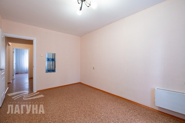
  Продается 3-комн. квартира, 76.8 м², Урожайный пер, д. 30
. Фото 2.
