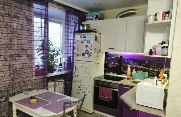 
  Продается 2-комн. квартира, 41 м², Киевская ул, д. 101
. Фото 8.