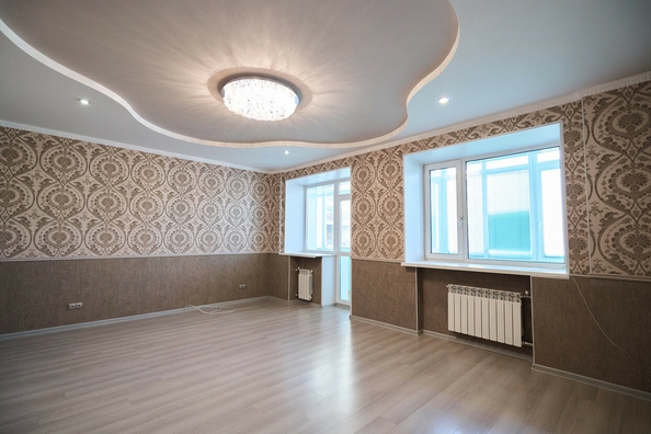 
  Продается 4-комн. квартира, 177 м², Водяная ул, д. 45
. Фото 1.