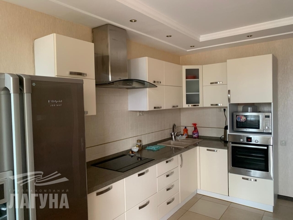 
  Сдается 3-комн. квартира, 88 м², Вершинина ул, д. 38
. Фото 10.