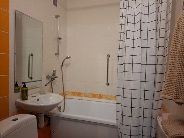 
  Продается 2-комн. квартира, 42.7 м², Красноармейская ул, д. 136
. Фото 17.