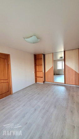 
  Продается 2-комн. квартира, 46.3 м², Артема ул, д. 19
. Фото 7.