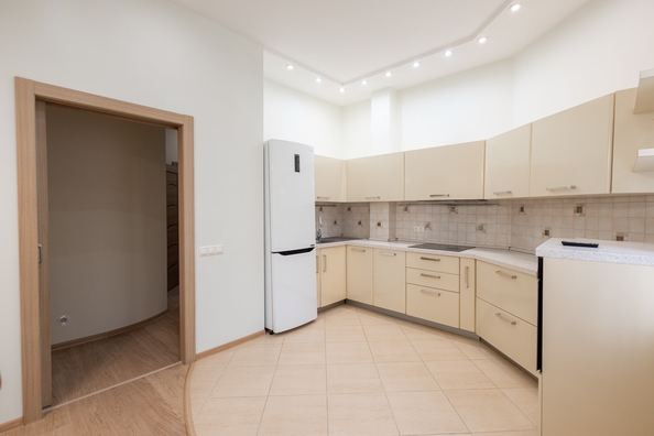 
  Продается 3-комн. квартира, 100.2 м², Нечевский пер, д. 4/1
. Фото 10.