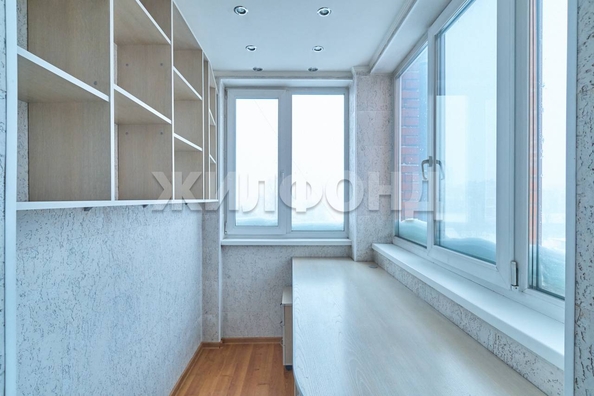 
  Продается 3-комн. квартира, 90 м², Лебедева ул, д. 5А
. Фото 8.