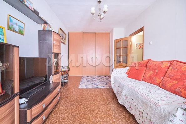 
  Продается 1-комн. квартира, 36.37 м², Иркутский тракт, д. 17
. Фото 3.