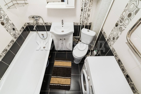 
  Продается 1-комн. квартира, 31.6 м², 5 Армии ул, д. 13
. Фото 9.